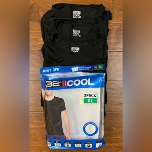 32° Cool ultra thin Men’s XL stretch, wicking t-shirts in Black - 3 pack, New.